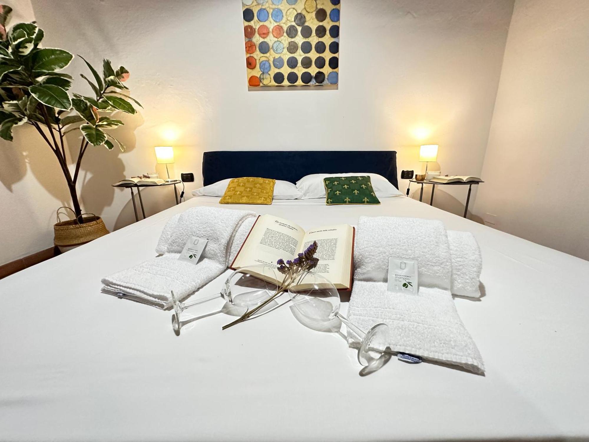 Appartamento Luxurious View On Santa Croce Firenze Esterno foto
